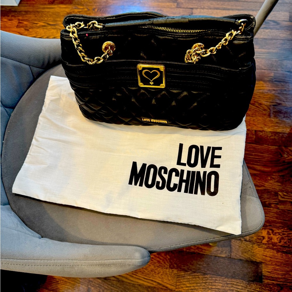 Love Moschino Black Quilted Shoulder Bag with Gold Chain